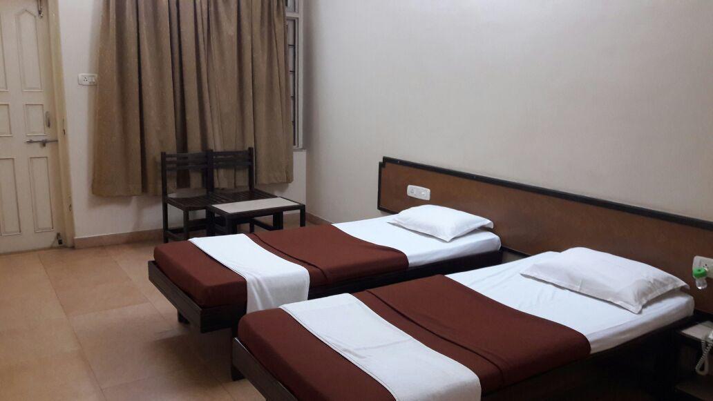 Hotel Durvankur 간파티풀레 외부 사진